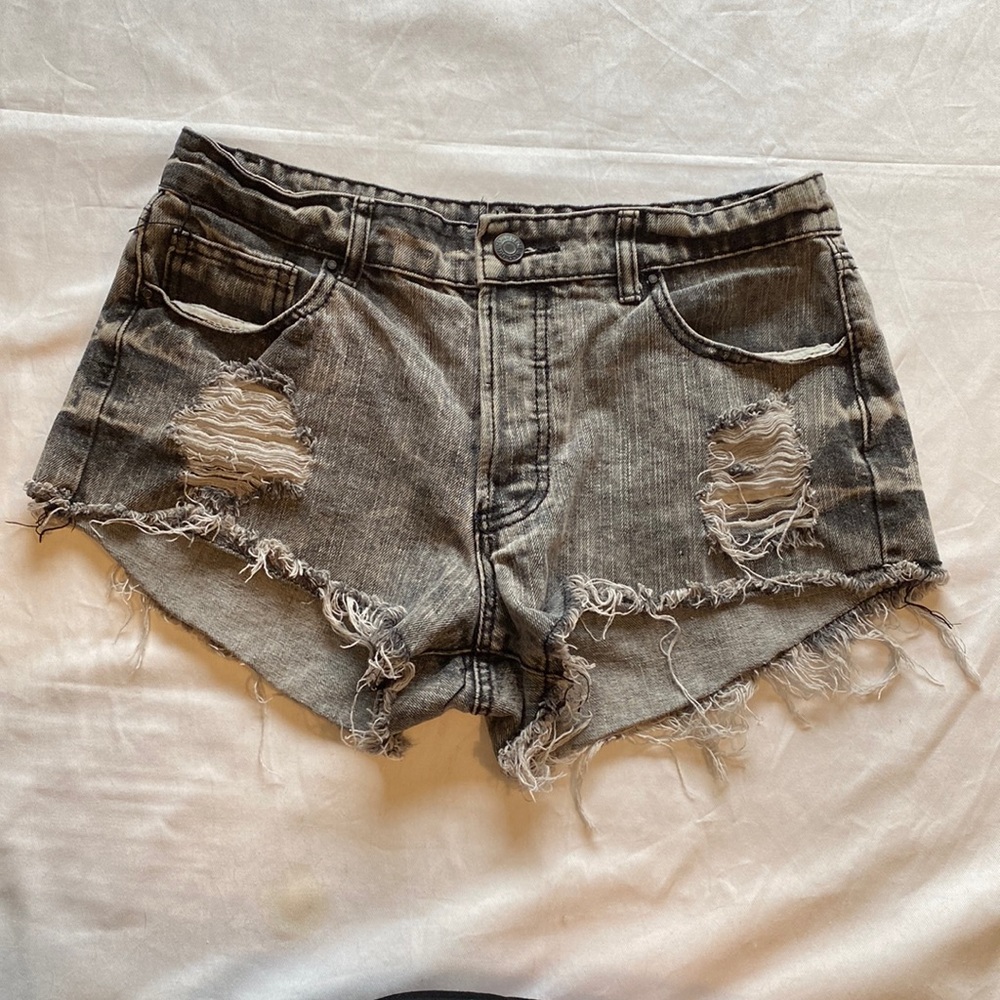 Ardene Distressed Gray Jean Shorts